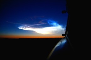 Sojuz-raketin polttoainejäämät kivasti taivaalla