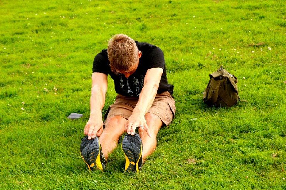 Venyttelyä linnoituksen reunalla