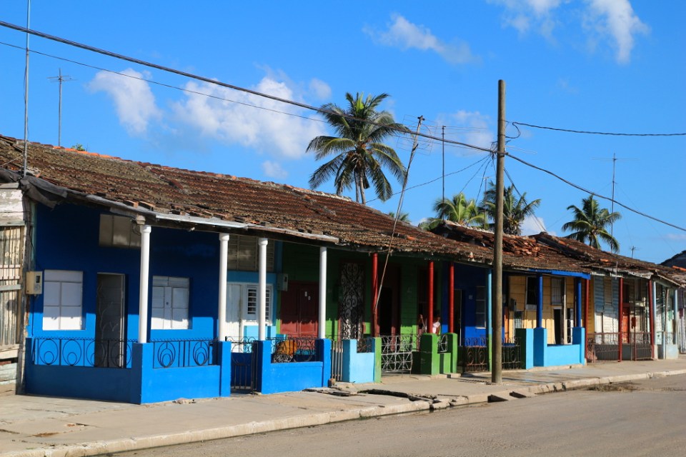 Värikkäitä taloja