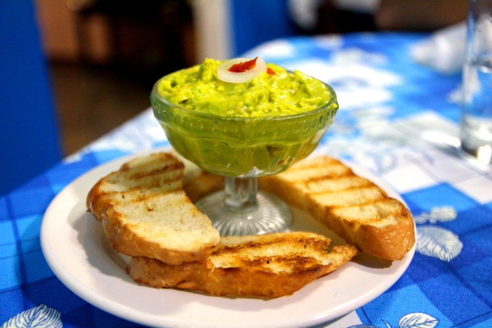 Avokadoista Guacamoleksi