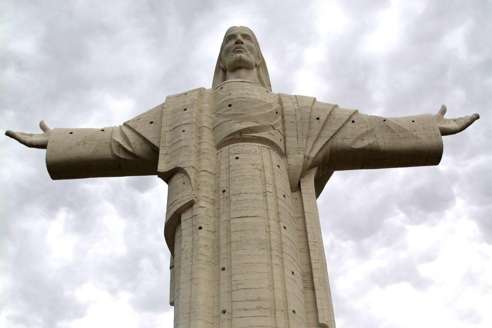 Cristo de la Concordia