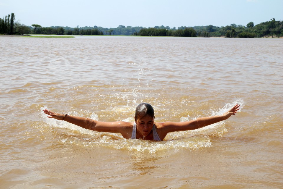 Perhostekniikkaa Amatsonilla